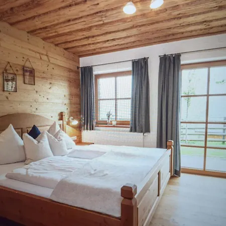 Сasa de vacaciones Traumhaftes Winterchalet Colat